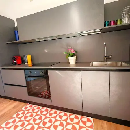 Ca' Mestrina, Central, 10 Minutes To Venice Appartement *
